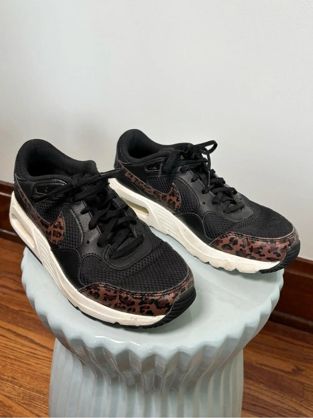 Nike Women's Air Max Sneakers - Black with Brown Leopard - Size 7.5